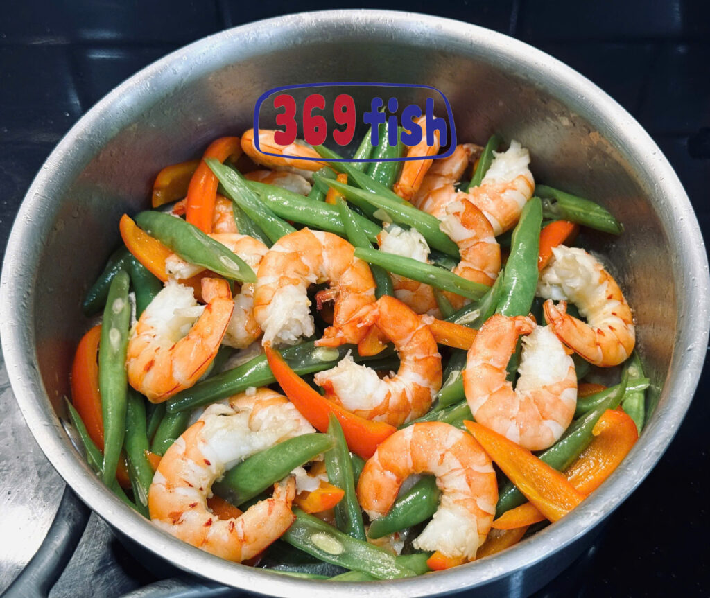 Tôm biển tự nhiên